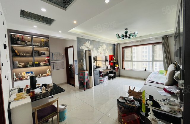 新出 次新房 刚需 花园路   电梯精装三室 拎包入住