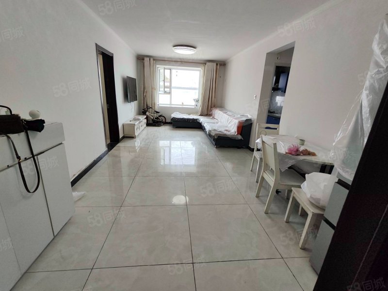 102.24售83可议,万达对面龙河盛都,一楼带小院,3居