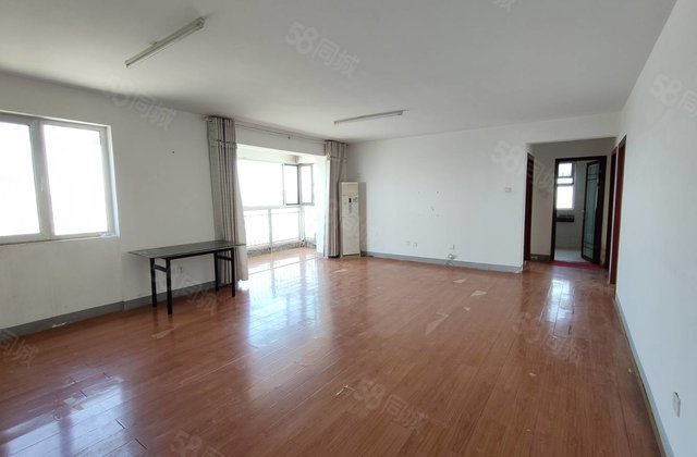 文轩本部 龙湾 边户 靠近东门 带车位储藏室 全明户型