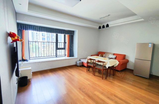 人居万新峰荟2室2厅68.96㎡85万二手房图片