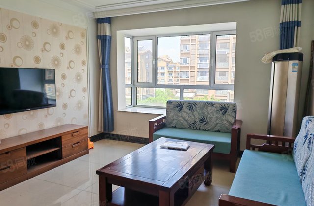 新东方龙湾二期精装修三室朝阳双卫送双车位送充电桩可按揭