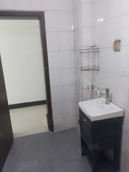湘竹园住宅小区3室2厅1卫121.63㎡东西32万