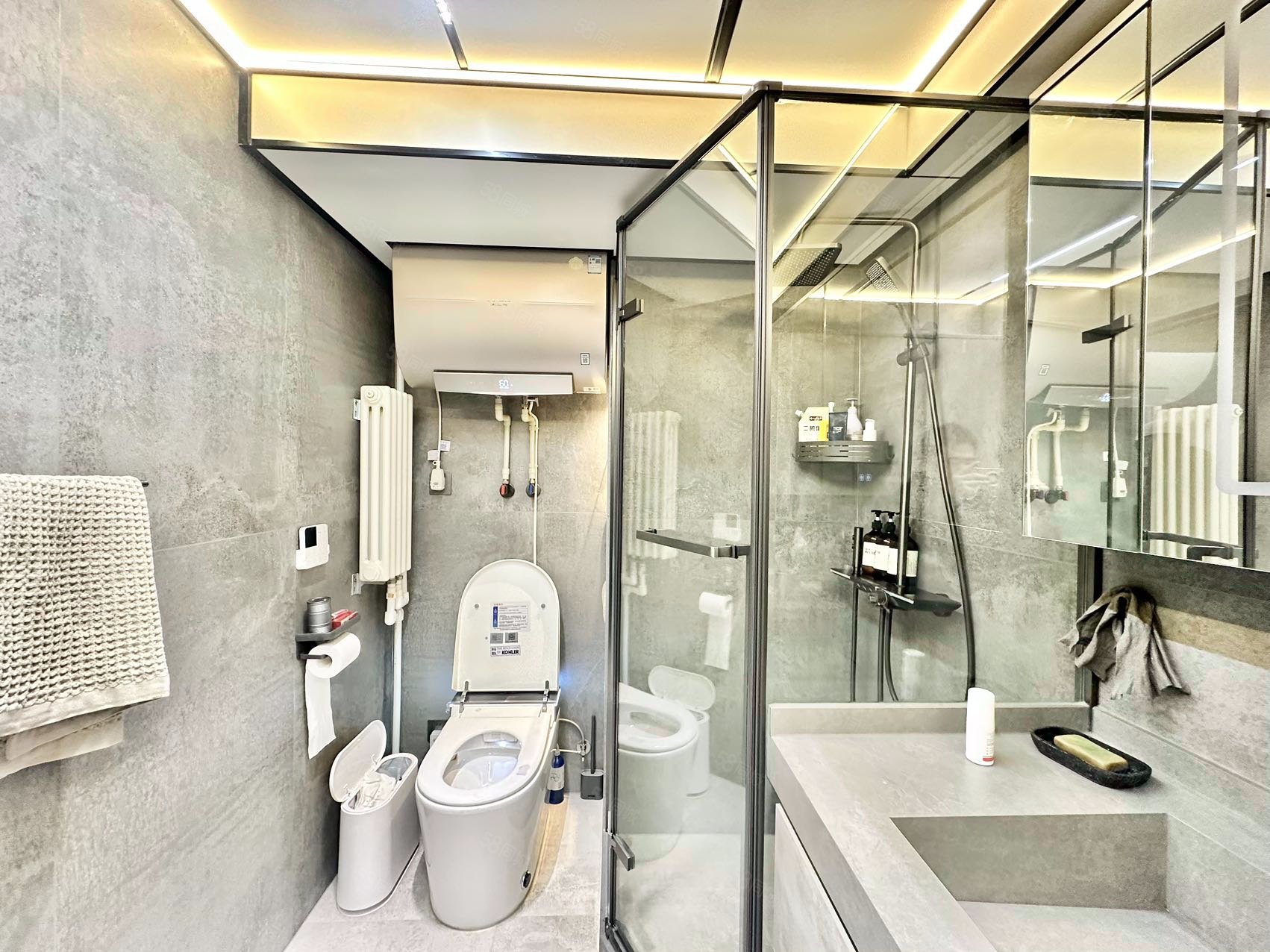 新紀(jì)家園2室2廳1衛(wèi)89.26㎡西南600萬