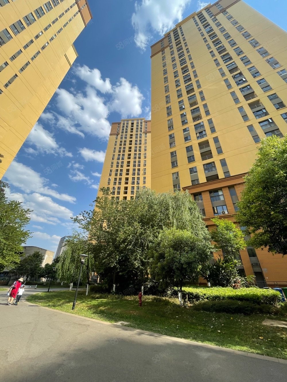 天宇澜山4室2厅2卫143.33㎡东南105万