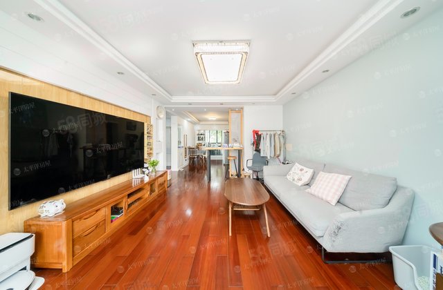 新高苑佳园2室2厅83.38㎡308万二手房图片