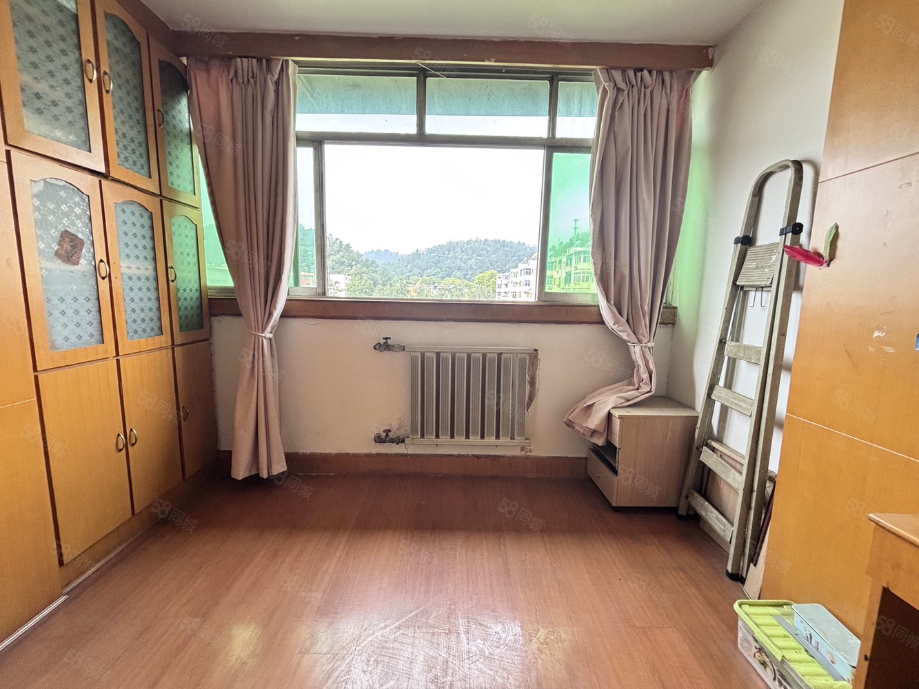 张湾机关家属楼2室2厅1卫105㎡南北45.8万