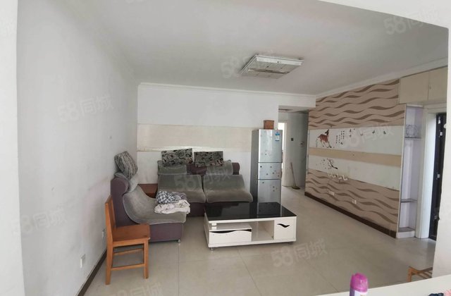 翡翠城  步梯3楼两室可隔三室  带储  带车位  随时看房