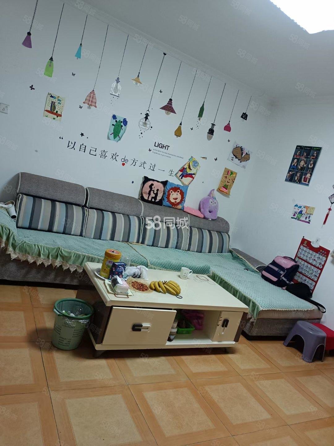 文帝街小区2室2厅1卫80㎡南31万