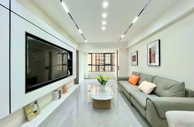 汇融广场B区3室2厅91.31㎡130万二手房图片