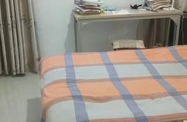 房东诚心卖 医疗配套成熟 近医院 购物方便 小区新 看房随时