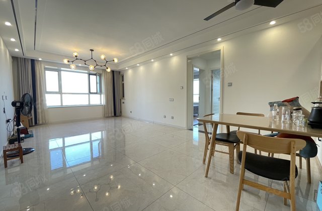 文轩实验！小高一梯两户！华健一街区！低公摊送车位！精装未住！