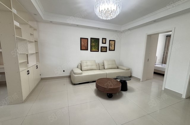 急售香江北 水岸新城 香格里 万豪三室 拎包入住随时看