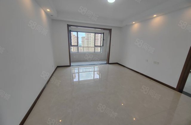 九州新城三室两卫好房 新房未住贈车储免大税 好楼层随时看房