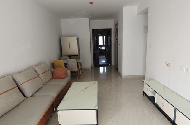 当代国际  锦绣观邸   精装 3室   带车储