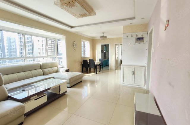 小区 前排 全天无遮挡 边户免大税送储 三室两厅 阿尔卡迪亚