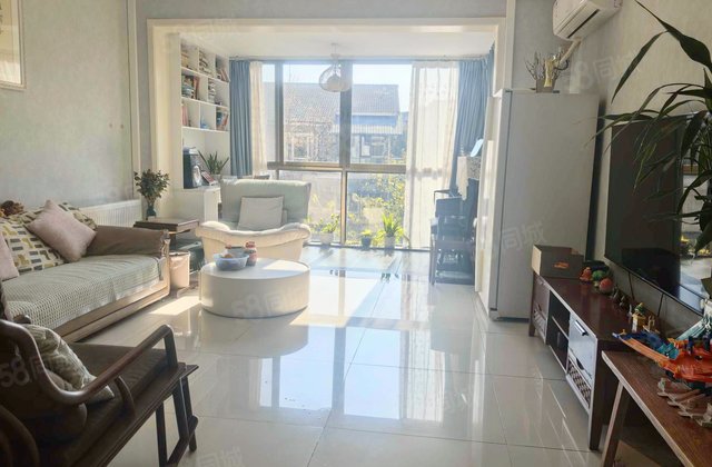 领域4室2厅128.25㎡219万二手房图片