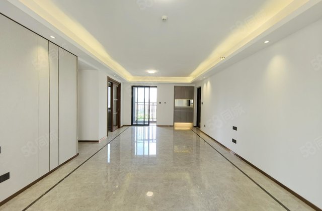 梅溪悦章4室2厅142.72㎡200万二手房图片