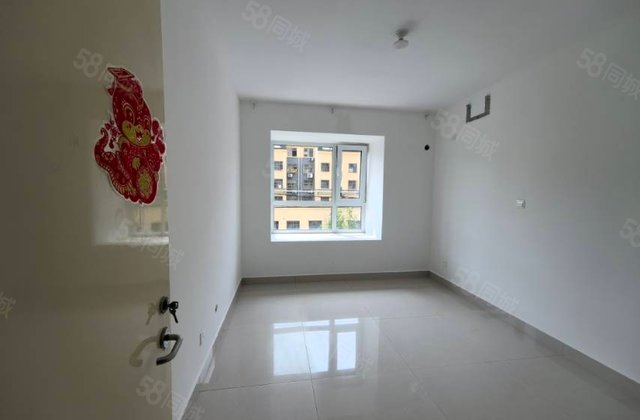 文轩本部 羡林苑小区 电梯三室 可按揭 急卖 82万