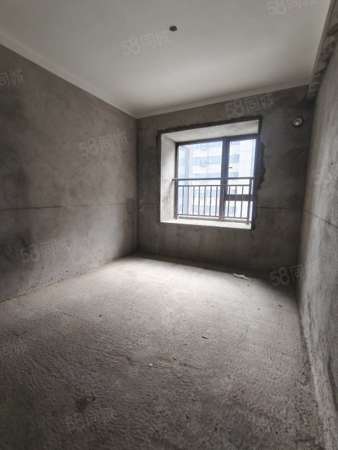 阳光城檀府4室2厅2卫128㎡南北108万