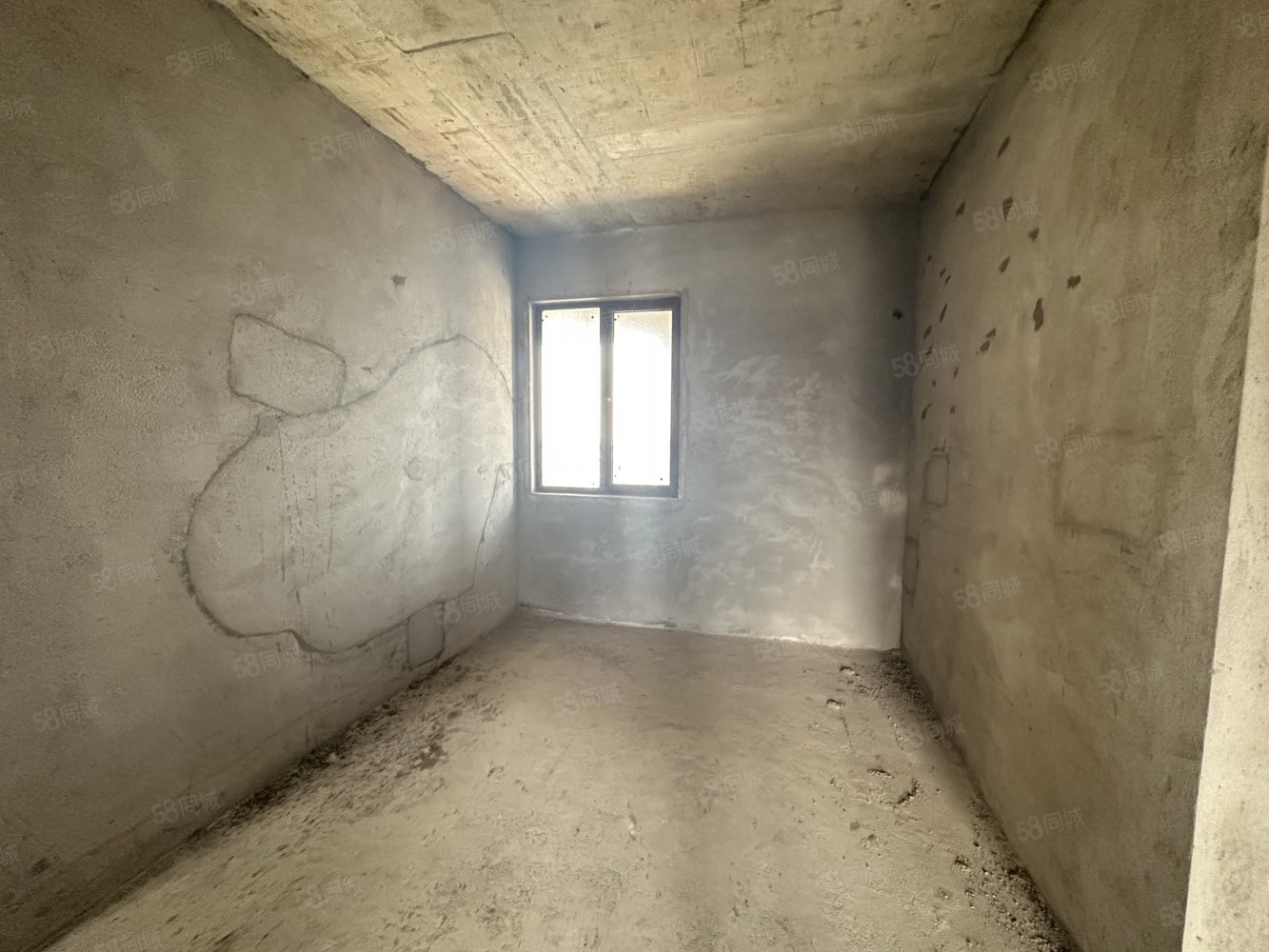 力标澴河壹号院3室2厅2卫117㎡南北48万