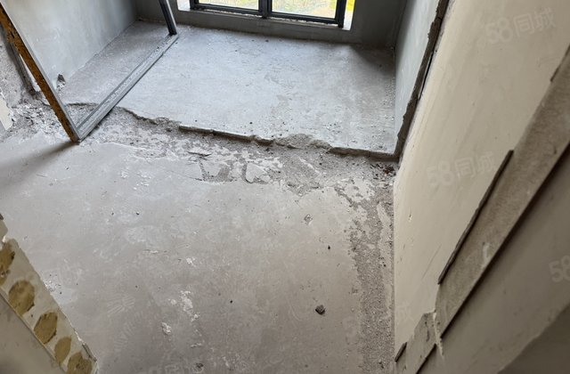 湖璟嘉苑4室2厅125㎡148万二手房图片