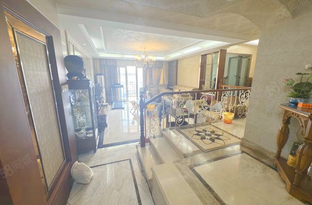 金桂园4室2厅141.8㎡498万二手房图片