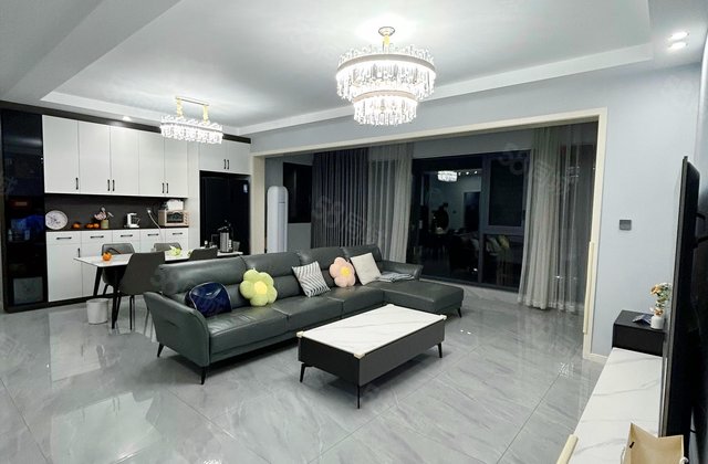 北大资源颐和天宸4室2厅144.57㎡159.8万二手房图片