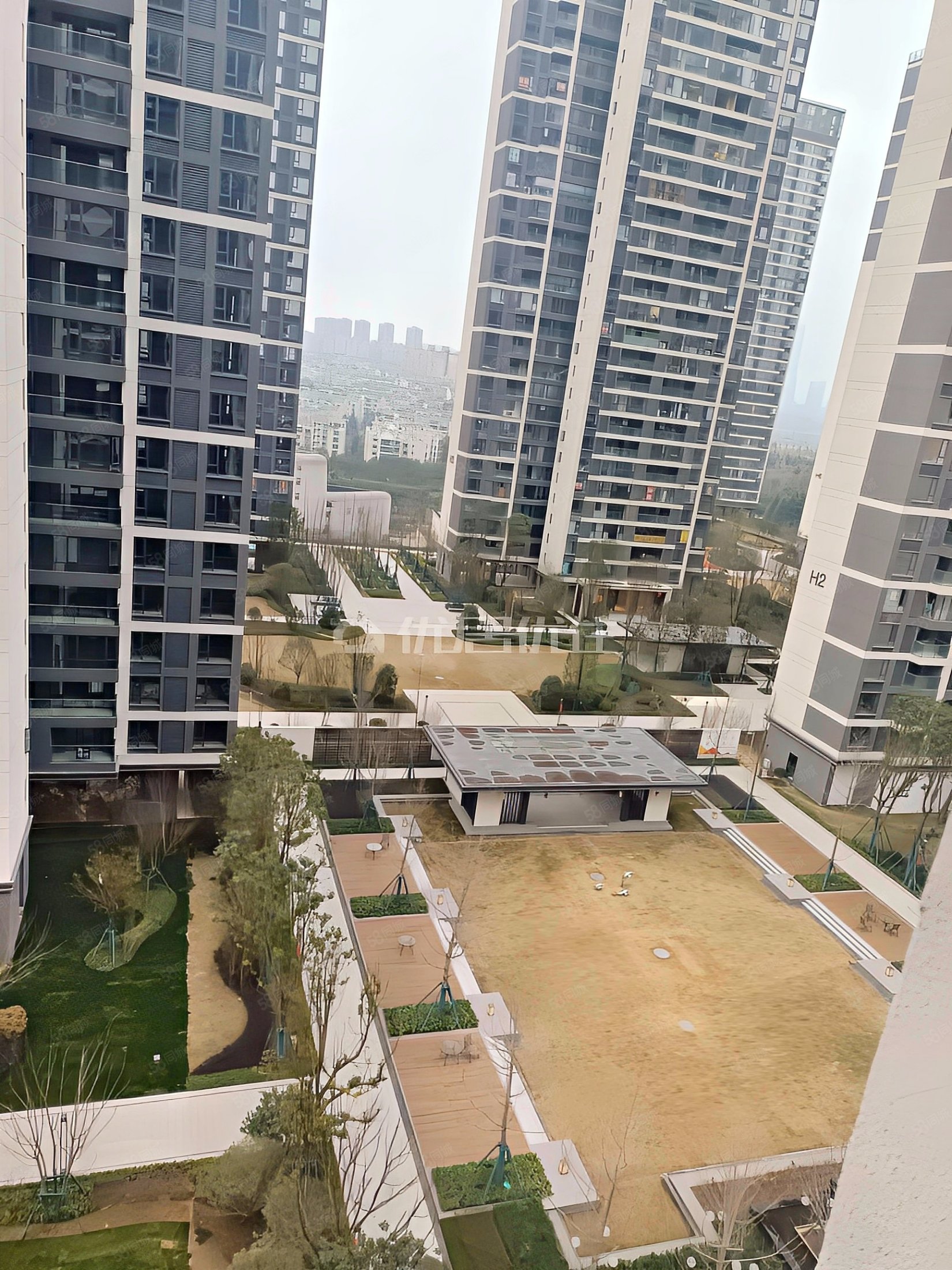 华润悦府大跃层出售近有地铁公园房享万象汇商圈