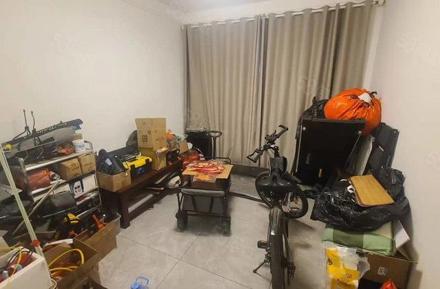 东方御府3室2厅132㎡89万二手房图片