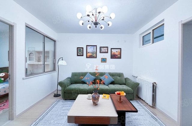 火车站旁边  精装三室  铁路安民孝心一楼 带所有家具家电