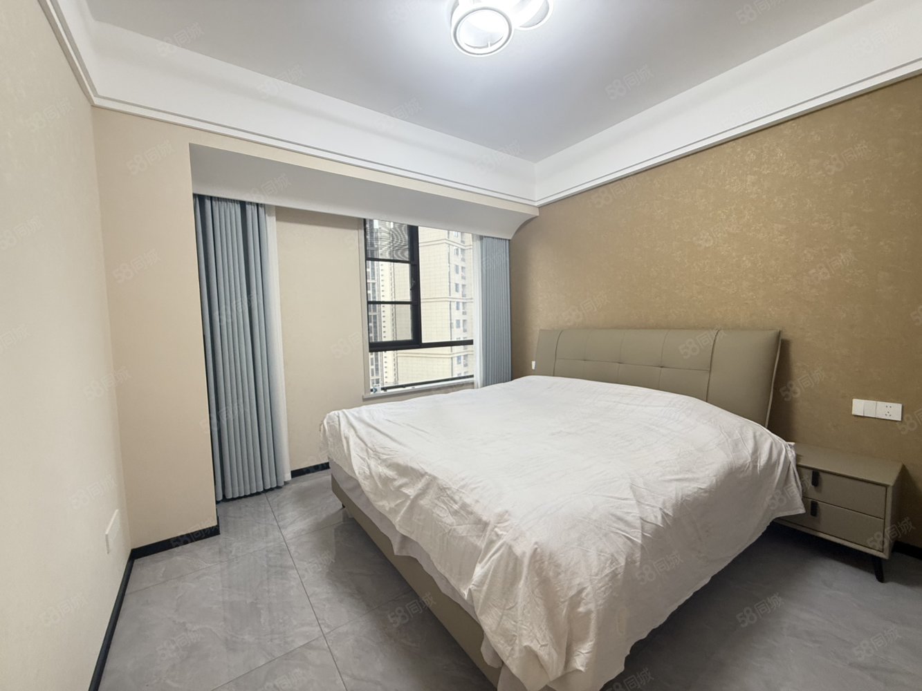 汉成时代3室2厅2卫115㎡南北79.8万