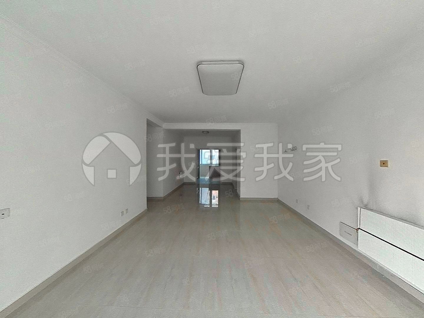 雅苑3室2廳2衛(wèi)136.29㎡南北110萬(wàn)