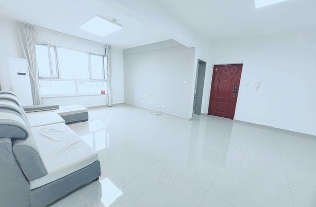 西关街，观澜一品，怡情湾，单价8千，带车位，观湖景，可分期