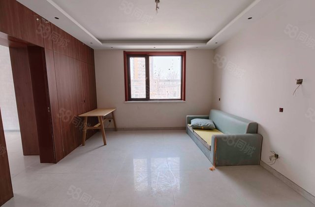 西城逸景公寓3室2厅120㎡72万二手房图片