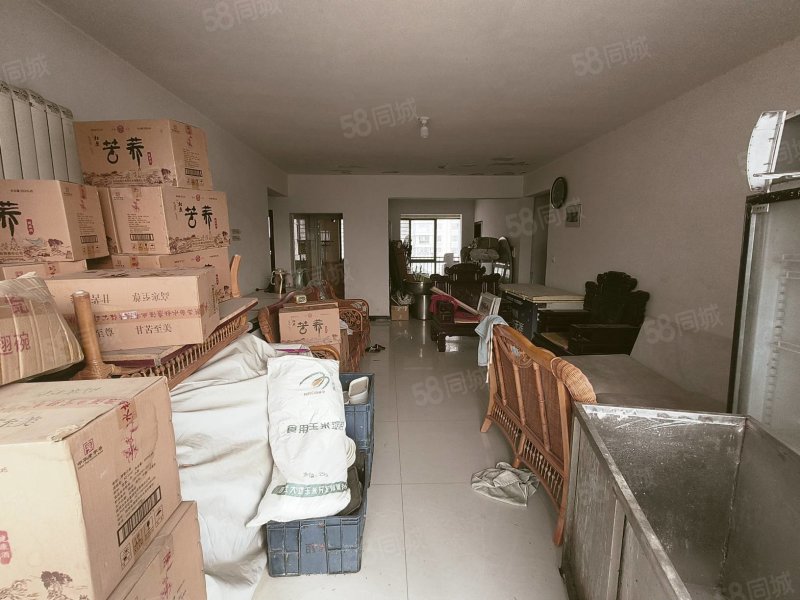 阳光城御园南院3室2厅2卫141㎡南北62万