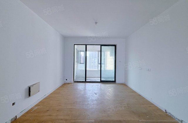 二中文苑 锦绣学府 好楼层东边户观景房 带地下室免大税