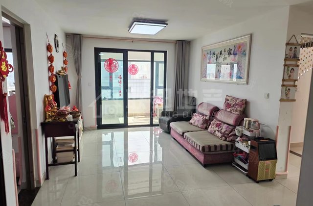 江南里 三室两卫 送储送车位 仅售93万   婚房 好楼层