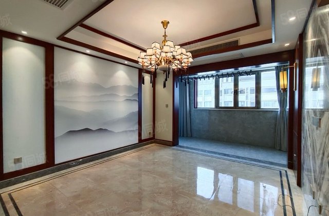 大学星城3室2厅3卫180㎡南北112万