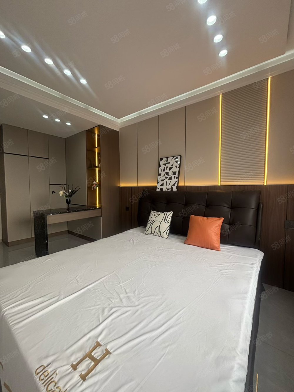 泊林小镇2室1厅1卫93㎡南北43.8万