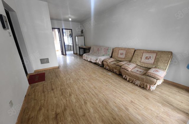 阿卡二期 16楼东户 免大税 随意装修 过渡很合适 随时看房