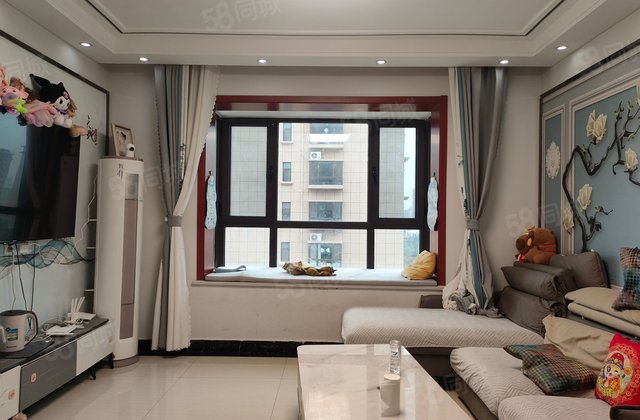 一      带电梯 次新房  南北通透 边户免大税