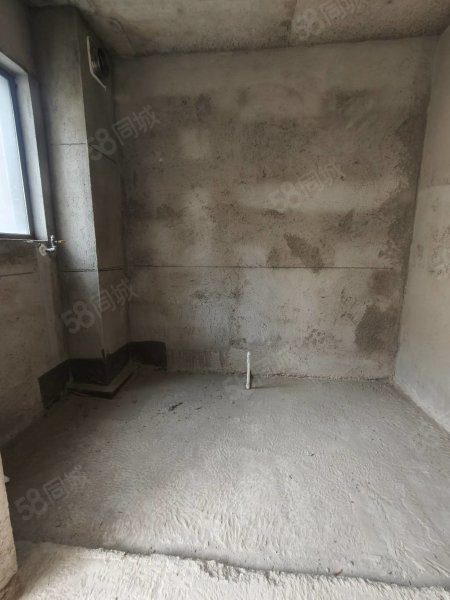阳光城檀府4室2厅2卫128㎡南北108万