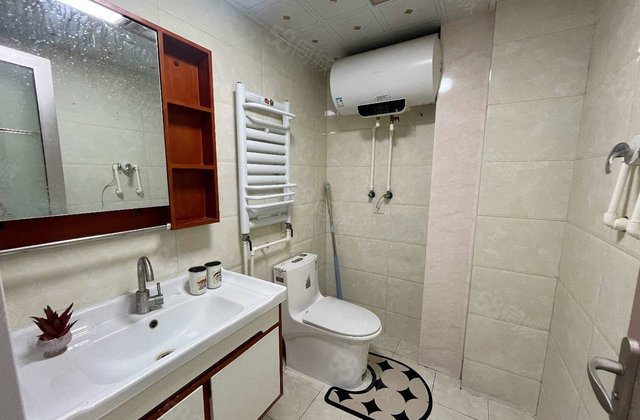 76.6万启明  ，中医院，锦绣香堤89平，精装三室，送车储