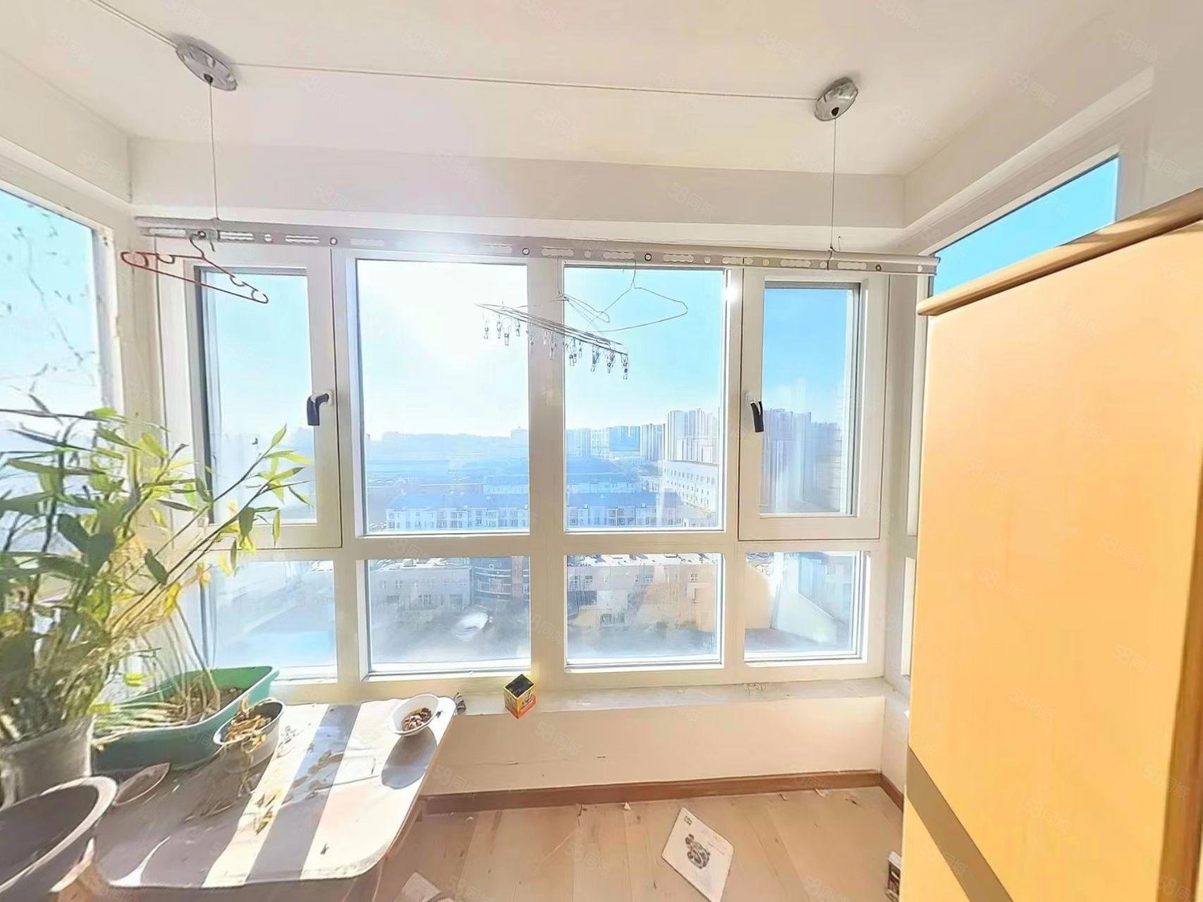 陽(yáng)光樂府3室2廳2衛(wèi)139.26㎡南北455萬