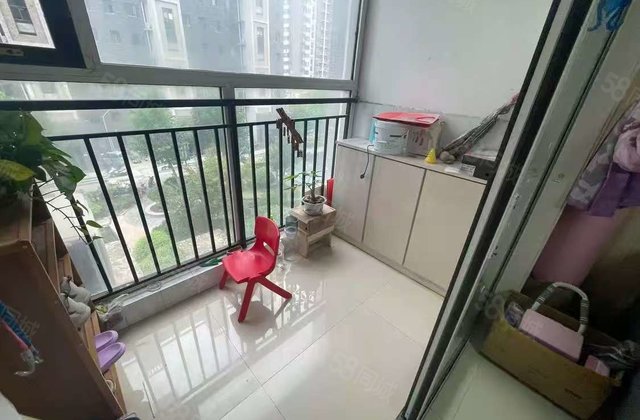阿尔卡迪亚绣园(三期) 2房 周边配套完善