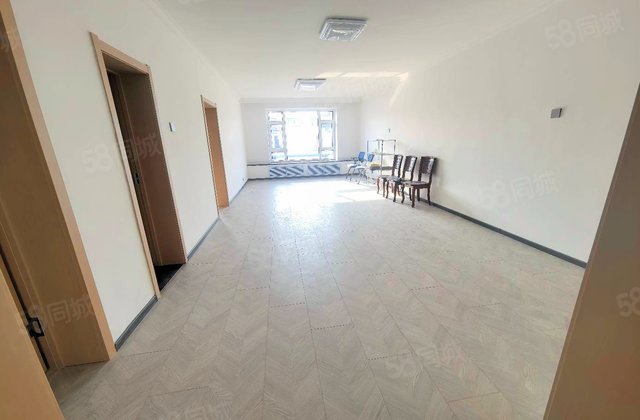 桂林路41号小区3室2厅120㎡89万二手房图片