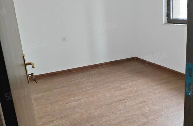 碧桂园翡翠桃源3室2厅127㎡50万二手房图片