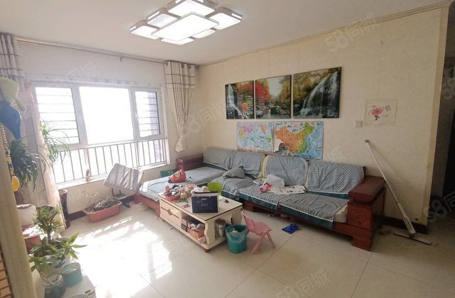 年轻人刚需看！可5萬入住办完！送车位 水岸花语  滨河实验