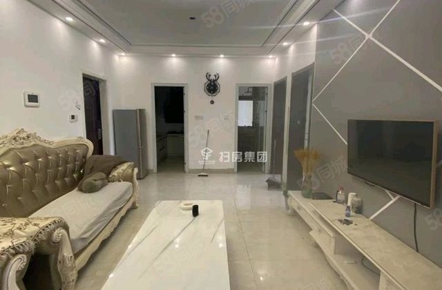 精装干净 两居室 送车位储藏室 出门就是实验文轩随时看房