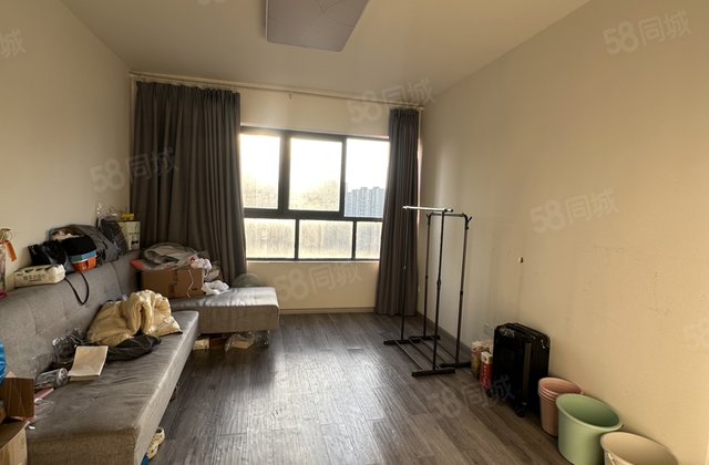 蓝润V客东都4室2厅98.48㎡145万二手房图片